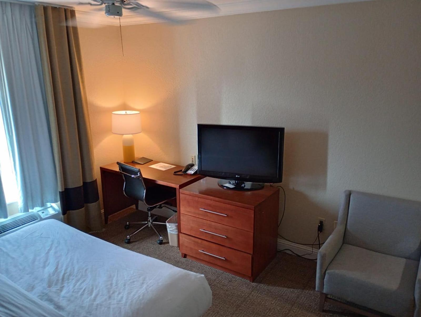 Samir Stay At Nw Expressway Oklahoma City Exterior foto